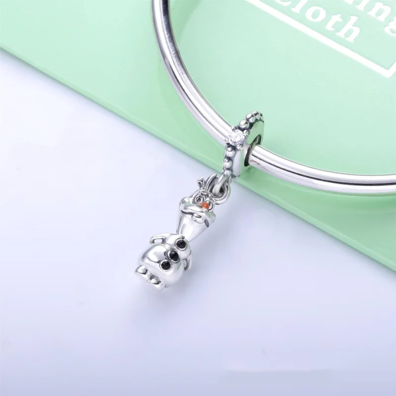 (obrázek pro) Visací přívěsek PANDORA Disney Olaf z Ledového království - 798455C01 - Zobrazit 4
