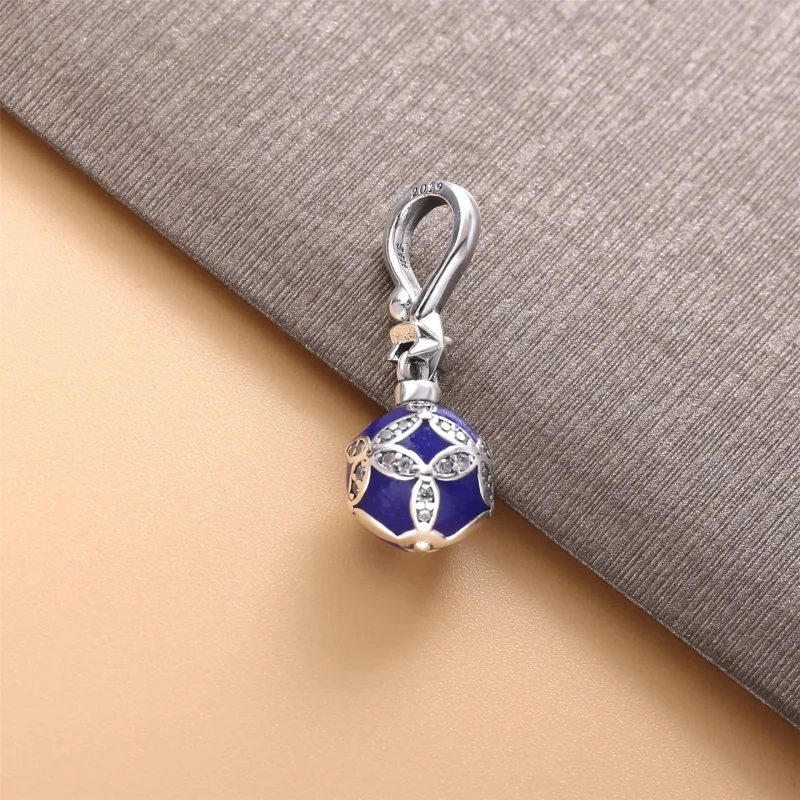 (obrázek pro) Pandora Visací přívěsek Modrý vánoční ornament 798512C01 - Zobrazit 3
