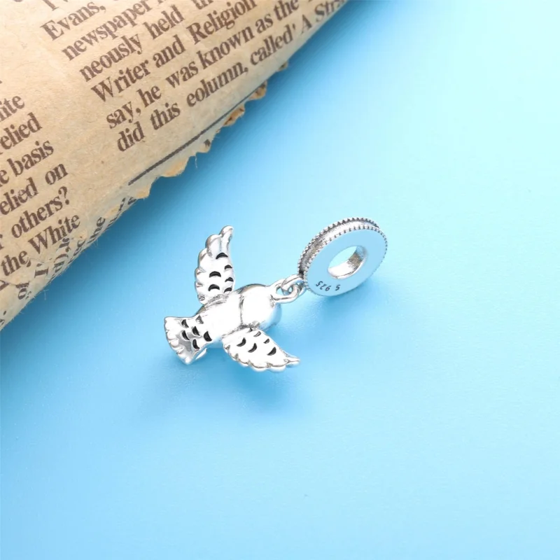 (obrázek pro) PANDORA Harry Potter, Hedwig Owl Dangle Charm - 799123C01 - Zobrazit 3
