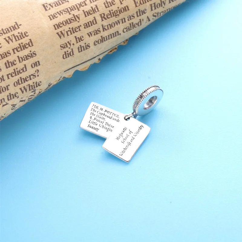 (obrázek pro) PANDORA Harry Potter, Přijímací dopis do Bradavic přívěsek na charm - 799125C01 - Zobrazit 4