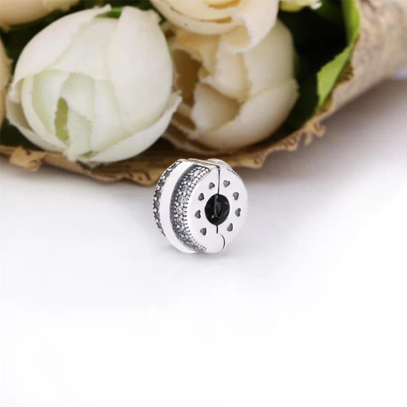 (obrázek pro) PANDORA Lesklý Pavé Linky a Spona s Logem Přívěsek - 799042C01 - Zobrazit 3