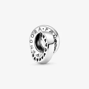(obrázek pro) PANDORA Logo a srdíčkové pásky oddělovací přívěšek - 799035C00