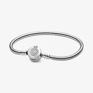 (obrázek pro) Pandora Moments Třpytivá korunka O náramek s hadím řetízkem - 599046C01