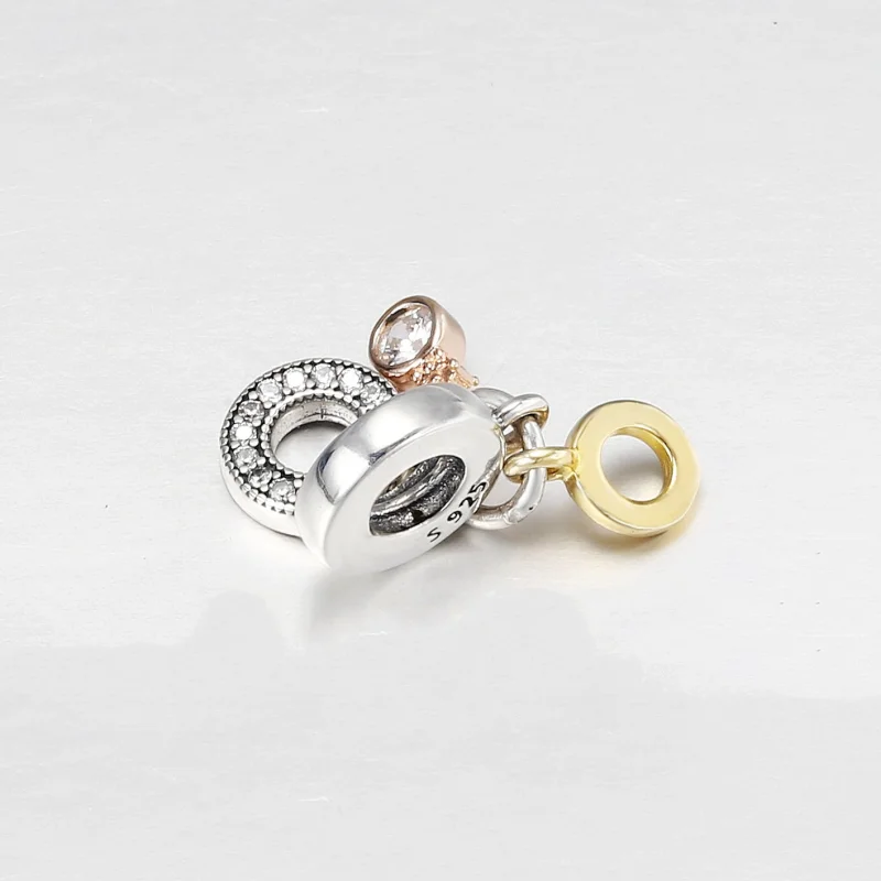 (obrázek pro) PANDORA Tři Monogramy & Logo Přívěšek, Průhledný Cz - 769044C01 - Zobrazit 2