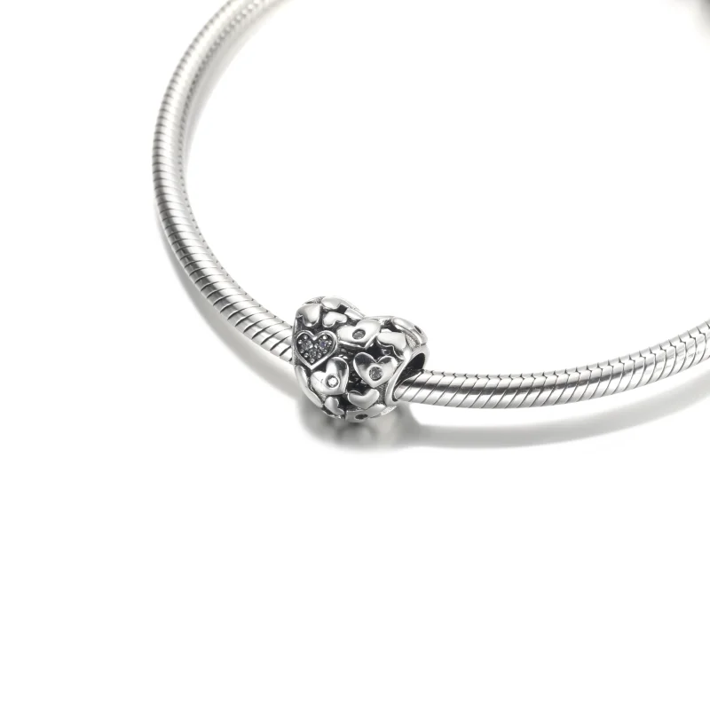 (obrázek pro) PANDORA Přívěsek Třpytivé děrované srdce - 791061C01 - Zobrazit 5