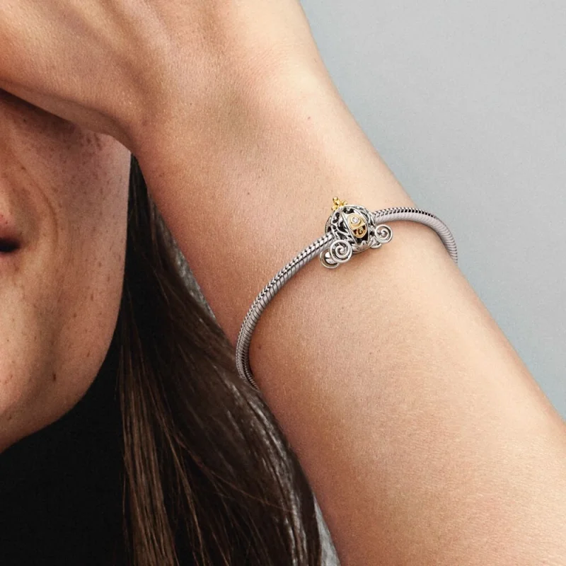 (obrázek pro) PANDORA Disney 100. výročí amulet Popelčin zázračný kočár - 792553C01 - Zobrazit 3