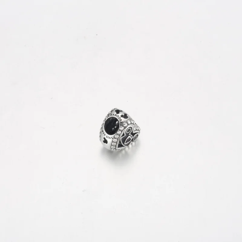 (obrázek pro) PANDORA Disney Parks Mickey Mouse ušáček a přívěsek se zámkem - 792276C01 - Zobrazit 5