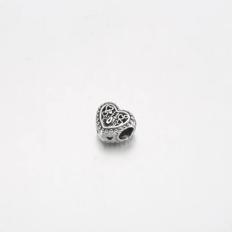 (obrázek pro) PANDORA Disney Parks Mickey Mouse ušáček a přívěsek se zámkem - 792276C01 - Zobrazit 7