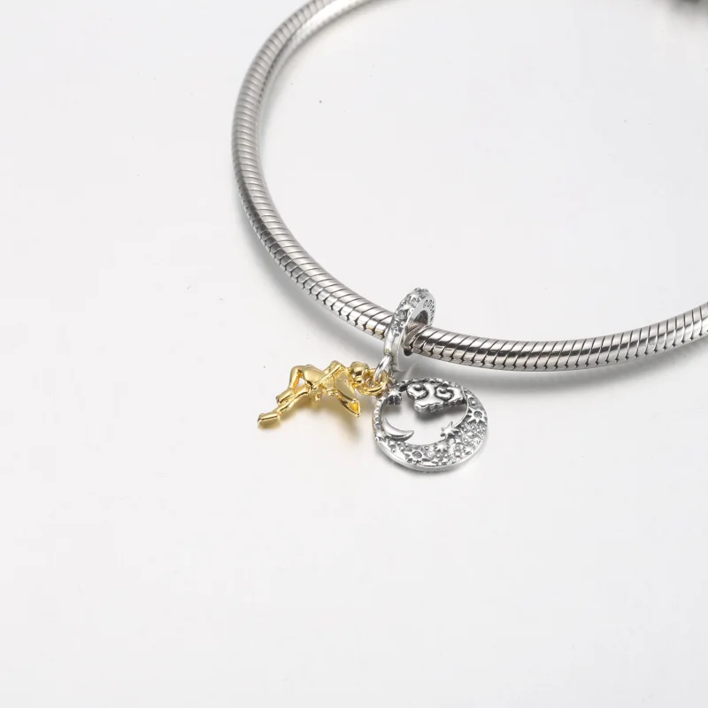 (obrázek pro) PANDORA Disney Tinker Bell Noční zářivý přívěsek se zvoncem - 762517C01 - Zobrazit 7