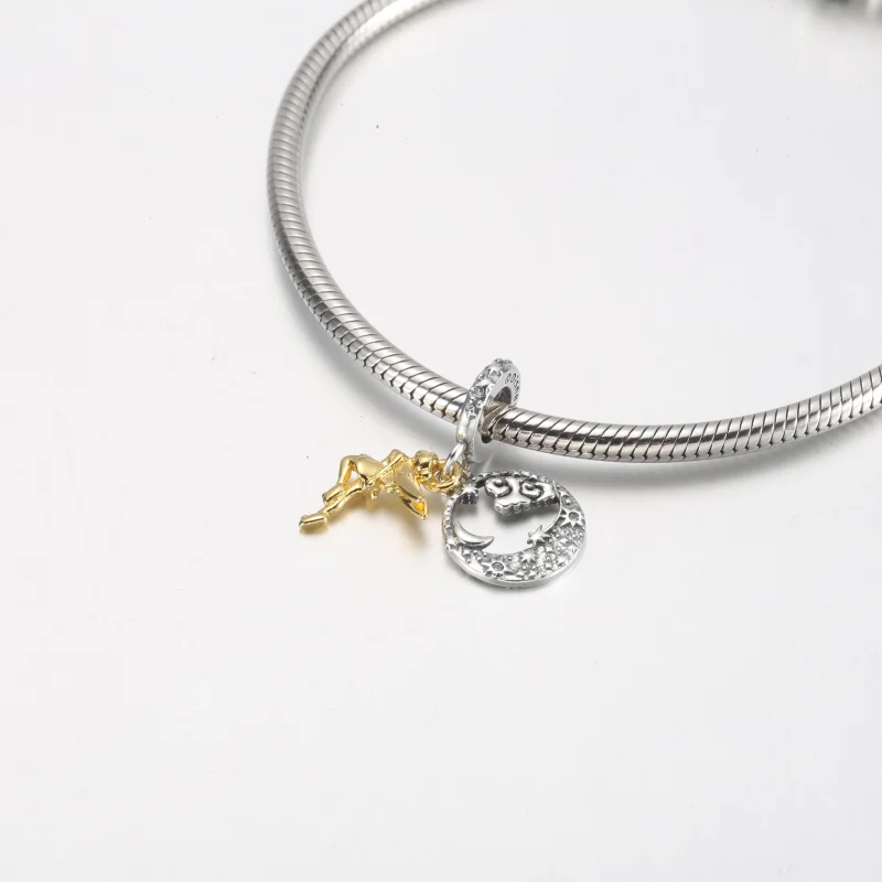 (obrázek pro) PANDORA Disney Tinker Bell Noční zářivý přívěsek se zvoncem - 762517C01 - Zobrazit 10