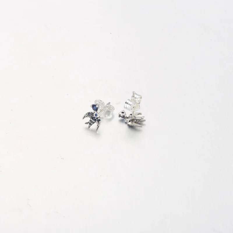 (obrázek pro) PANDORA Lesklé Náušnice se vznášejícími vlaštovkami - 292568C01 - Zobrazit 5