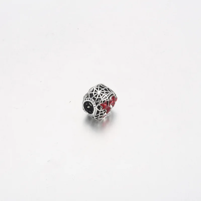 (obrázek pro) PANDORA Marvel Spider-Man Vzdušné město přívěsek - 792350C01 - Zobrazit 11