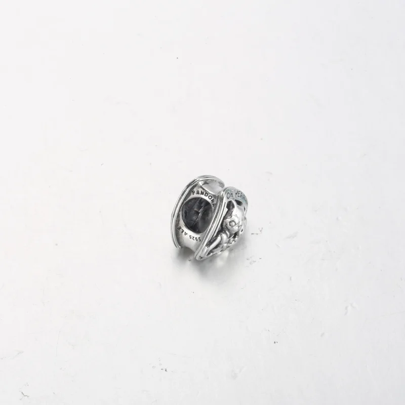 (obrázek pro) PANDORA Marvel Strážci Galaxie Rocket Raccoon & Groot Emblem Charm - 792565C01 - Zobrazit 8