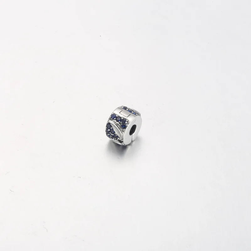 (obrázek pro) PANDORA Zakřivený pera a Pavé Clip Charm - 792552C01 - Zobrazit 5