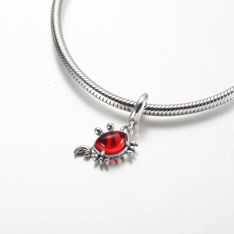 (obrázek pro) Pandora Disney Malá mořská víla Sebastian rak Dangle Charm - 792694C01 - Zobrazit 4