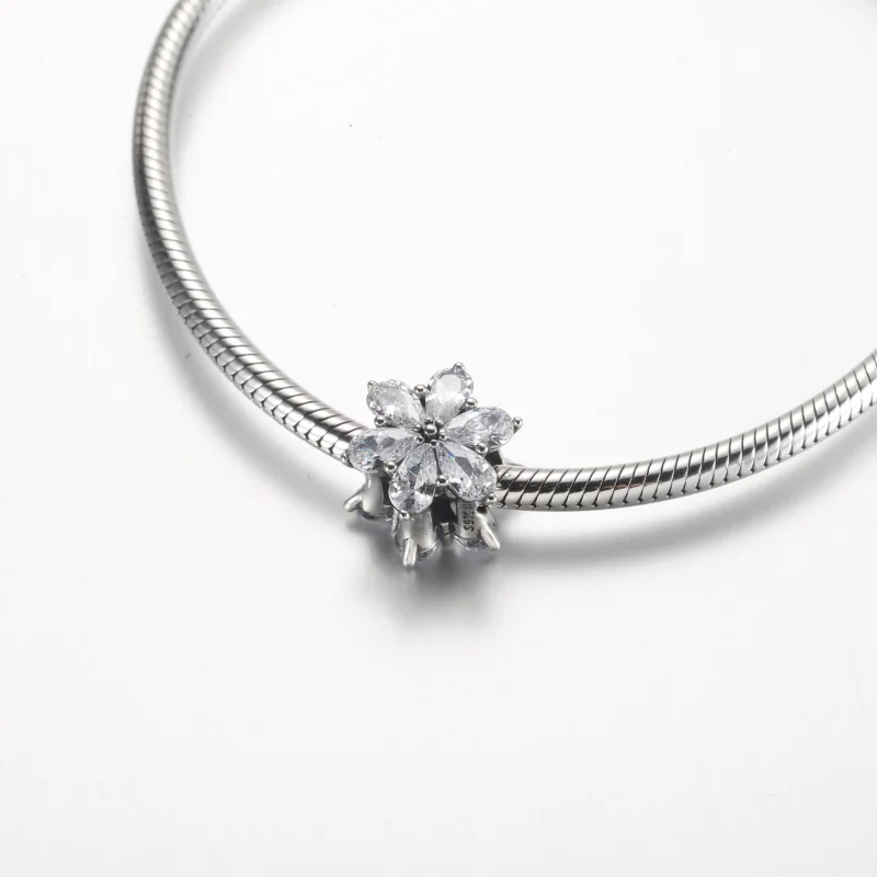 (obrázek pro) Pandora Lesklý Herbariální Klučičí Amulet - 792623C01 - Zobrazit 4