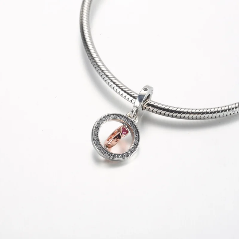 (obrázek pro) Pandora Láska točící se stříbrný a 14k růžově zlatem potažený přívěsek - 782600C - Zobrazit 4