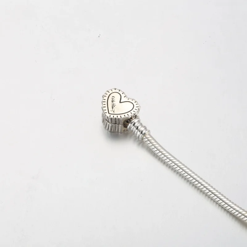 (obrázek pro) Keith Haring™ x Pandora Moments Radiant Heart Snake Řetízkový náramek - 592217C0 - Zobrazit 5