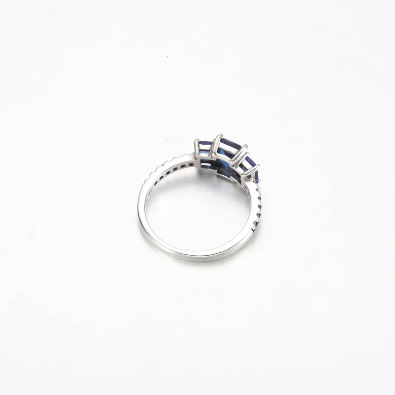 (obrázek pro) Pandora Blue obdélníkový tříkamenný jiskřivý prsten - 192389C01 - Zobrazit 4