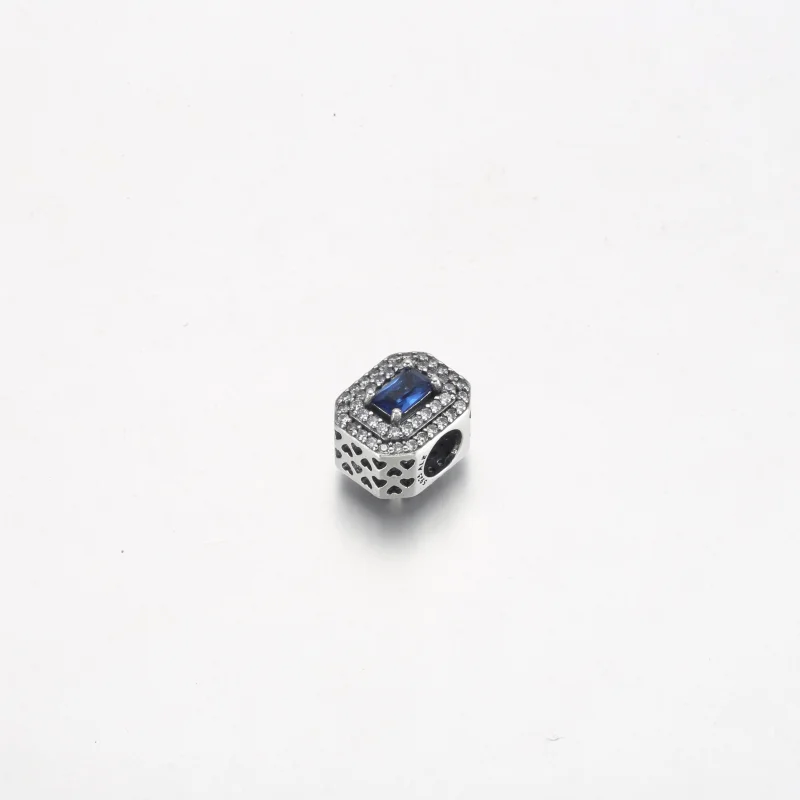 (obrázek pro) Pandora Blue Sparkling Leveled Rectangular Charm - 792385c01 - Zobrazit 2