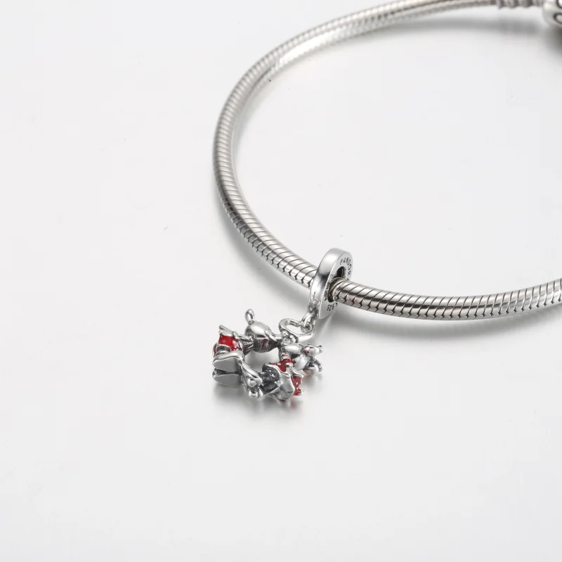 (obrázek pro) Pandora Disney Mickey Mouse & Minnie Mouse Kissing Dangle Charm - 790075C01 - Zobrazit 4