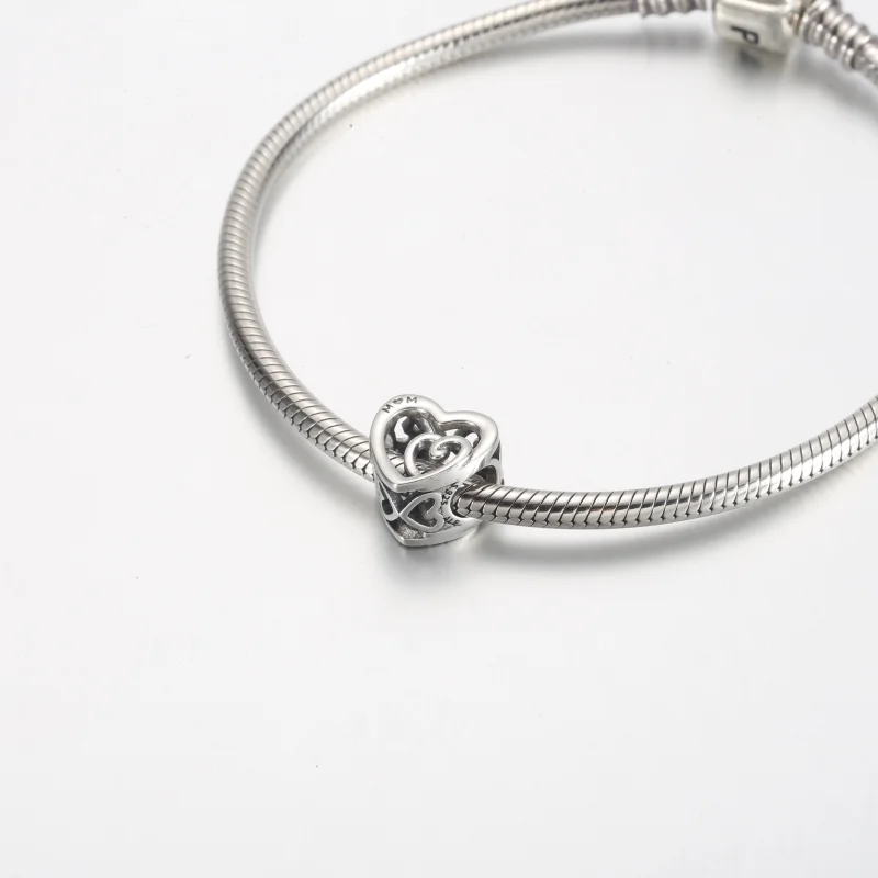 (obrázek pro) Pandora Entwined Infinite Hearts Charm - 790800C00 - Zobrazit 5