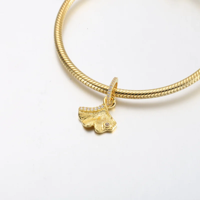 (obrázek pro) Pandora Ginkgo 14k zlacený přívěsek s čirou kubickou zirkonií - 762428C01 - Zobrazit 4