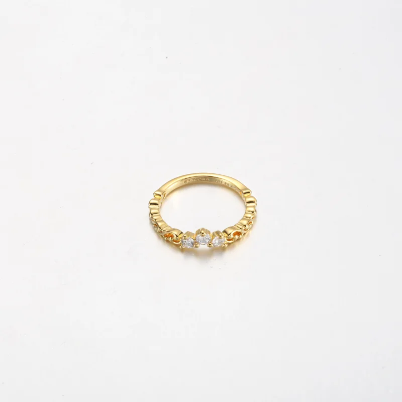 (obrázek pro) Pandora Regal Swirl Tiara Prsten - 162232C01 - Zobrazit 3