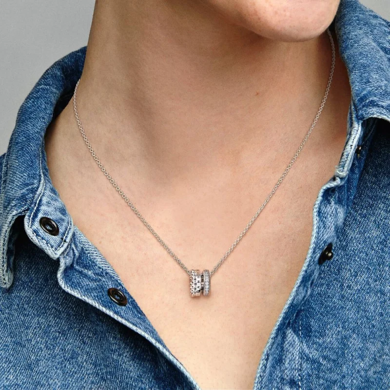 (obrázek pro) Pandora Signature Logo Pavé & Beads Přívěsek a náhrdelník - 392311C01 - Zobrazit 5