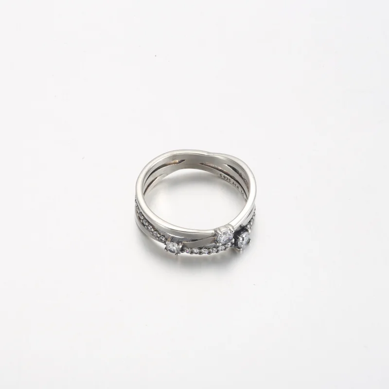(obrázek pro) Pandora Sparkling Triple Band prsten - 199400C01 - Zobrazit 3