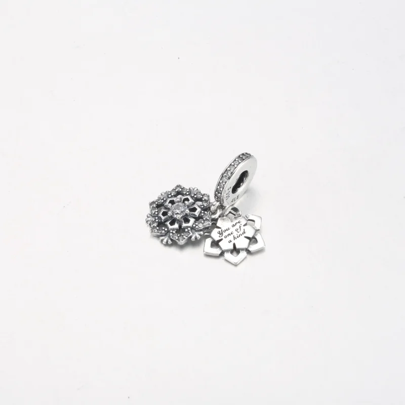 (obrázek pro) Přívěsek Pandora Sparkling Snowflake Double Visí - 792355C01 - Zobrazit 2