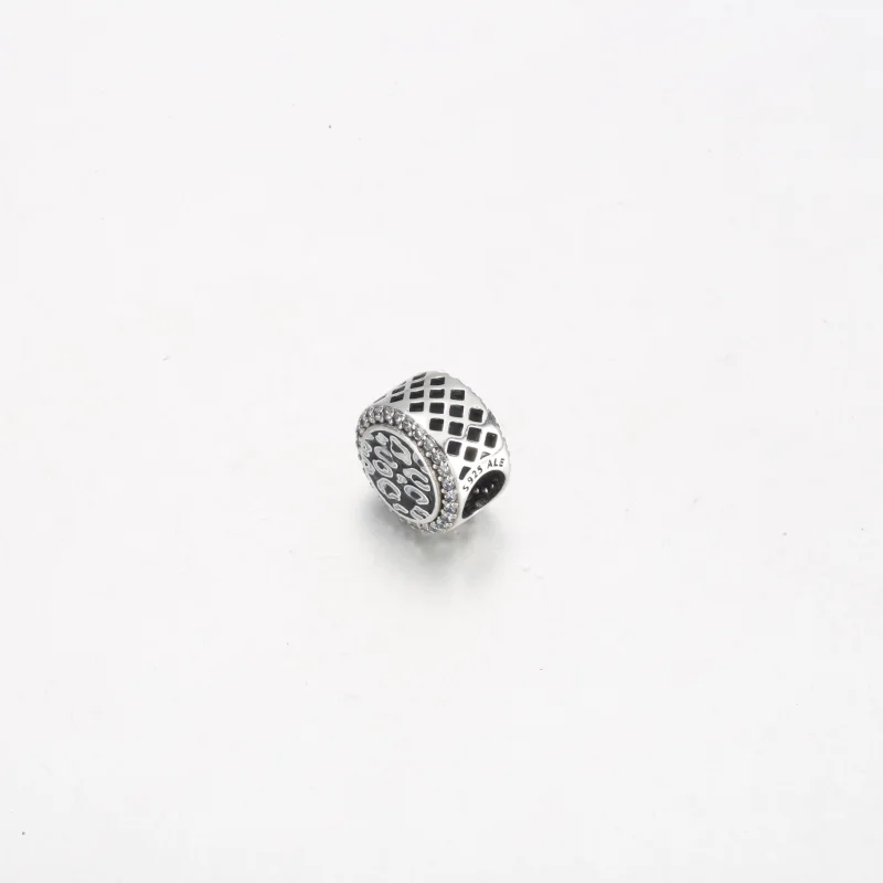 (obrázek pro) Stříbrný přívěsek s černým leopardím vzorem Pandora - 792016CZ_E023 - Zobrazit 4