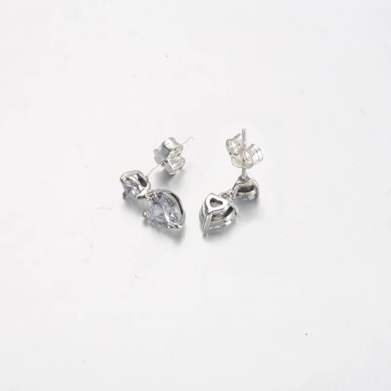 (obrázek pro) Šumivé náušnice Pandora Double Heart - 291199C01 - Zobrazit 3