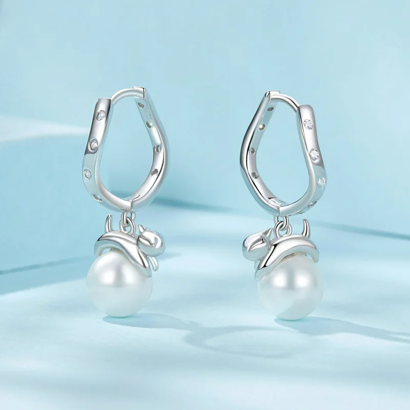 (obrázek pro) Stylové náušnice PANDORA Cat Shell - SCE1692 - Zobrazit 3