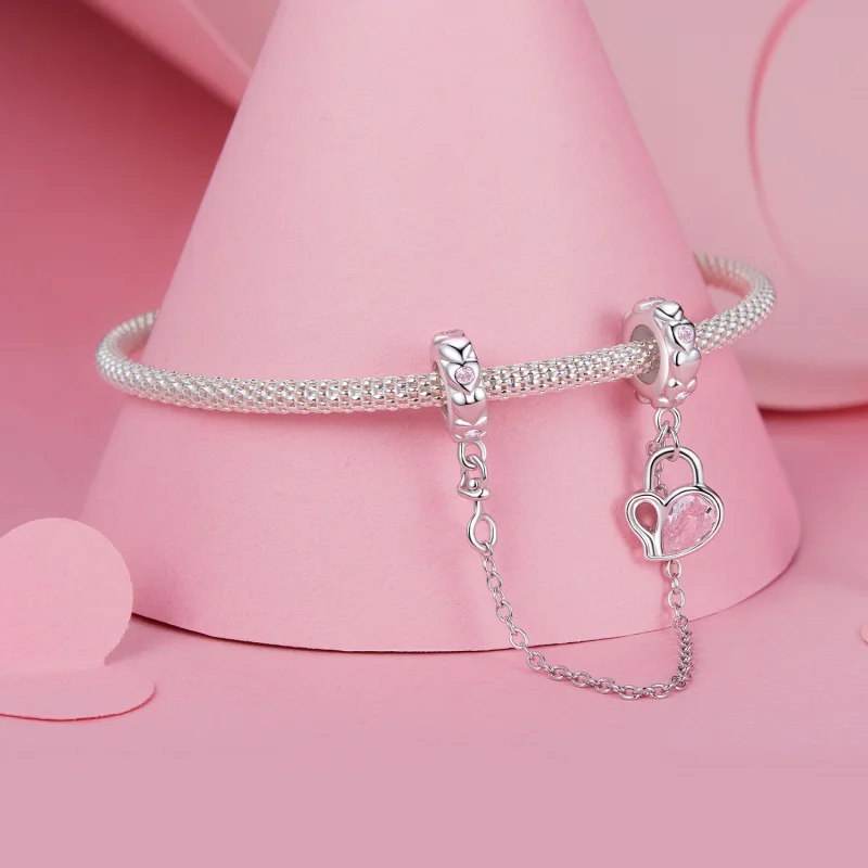 (obrázek pro) Bezpečnostní řetízek PANDORA Style Lover Heart Lock - BSC975 - Zobrazit 3