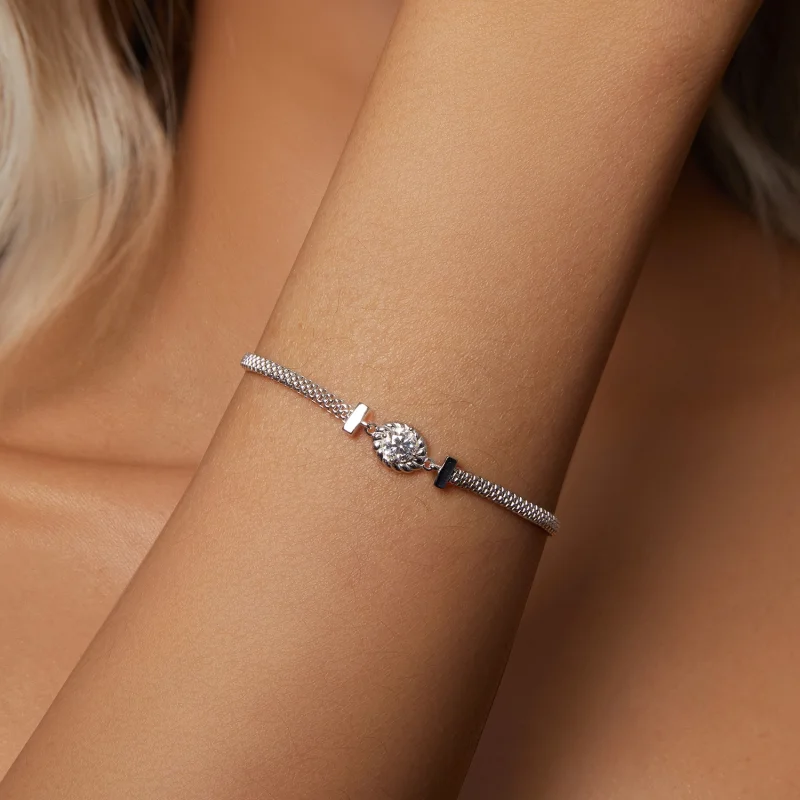 (obrázek pro) PANDORA Styl Moissanite Braided Sterling Silver náramek (jeden certifikát) - MSB - Zobrazit 4