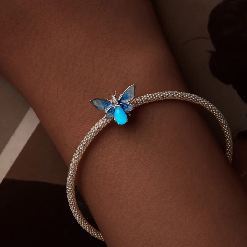 (obrázek pro) PANDORA Style Luminous Blue Bee Charm - SCC2734 - Zobrazit 5