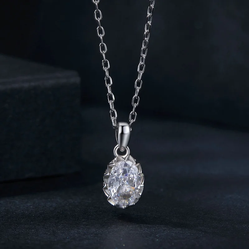 (obrázek pro) PANDORA Style Brilliant Beauty 1ct moissanite náhrdelník (s jedním certifikátem) - Zobrazit 3