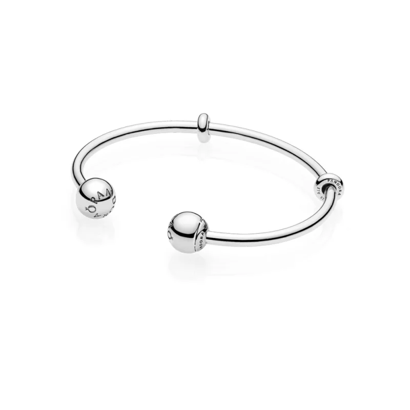 (obrázek pro) Moments otevřený náramek, vyměnitelné koncovky s logem PANDORA, Ag925/1000 - 596477 PANDORA