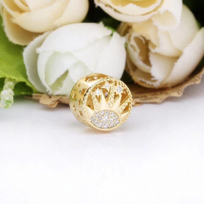 (obrázek pro) PANDORA Shine Přívěsek Prolamované Slunce 768778C01 - Zobrazit 4