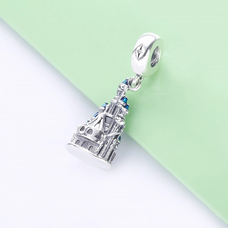 (obrázek pro) PANDORA Stříbrný Visací přívěsek Zámek Popelka P400020937933 - Zobrazit 3